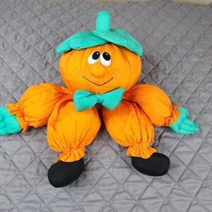 Vintage Halloween Pumpkin Nylon Plush Jack-O-Lantern Shelf Sitter Joelson 1993
